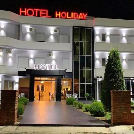 Hotel Holiday Koplik Екстер'єр фото